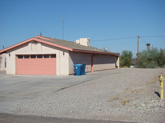 2nd image of 1691 Topaz Dr