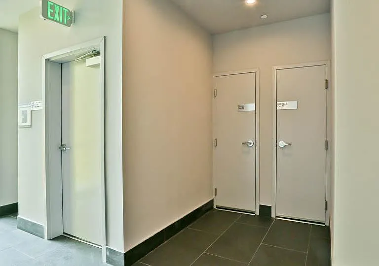 727 Wilcox Ave #305 — Photo 10