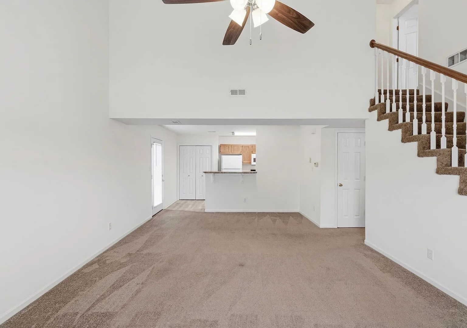 5004-5006 Betty Jean Way — Photo 4