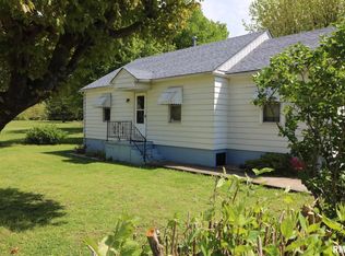 19195 Lupus St, Marion, IL 62959