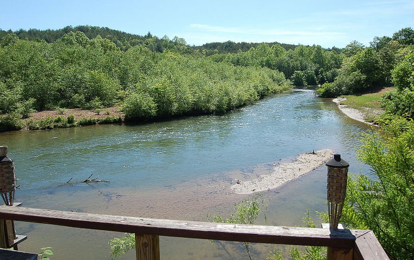 1st image of 133 River Front Dr