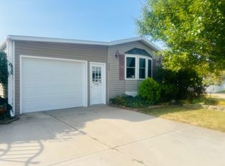 1310 Windridge Ln, Fremont, MI 49412