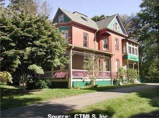 82 Kenyon St, Hartford, CT 06105
