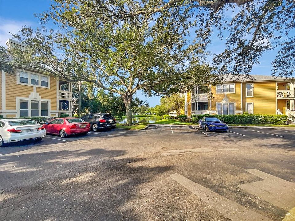 1st image of 115 112TH AVENUE NE #527