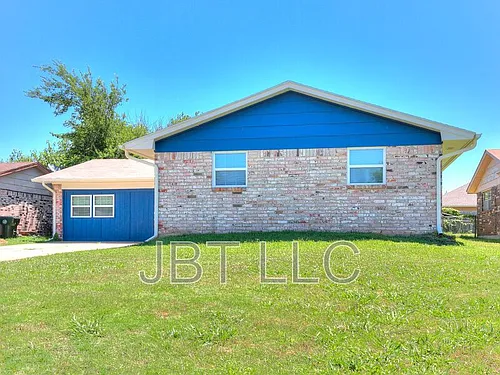 4416 Meadowoak Dr Photo 1