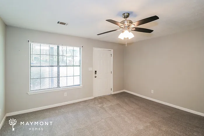3 bed, 2.0 bath, 1188 sqft, $1,525 — Photo 3