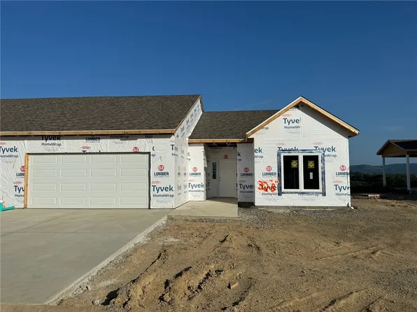 1589 Lois Rd Lot 32-B, Latrobe, PA 15650