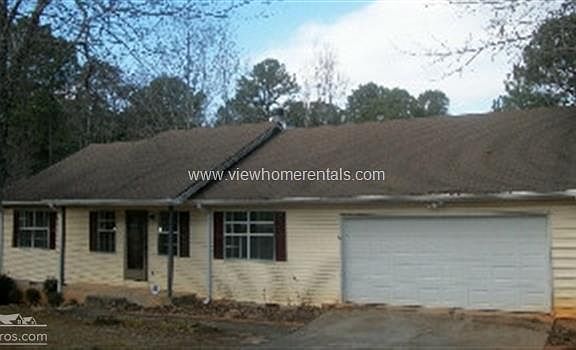 2nd image of 295 Lazy Hollow Ln