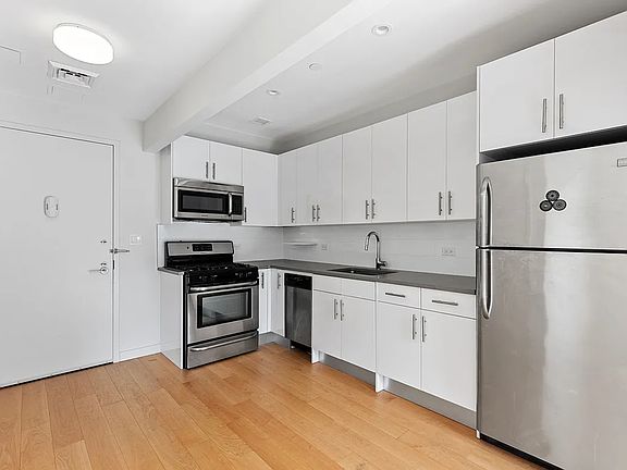 3rd image of 6570 Austin St APT 103