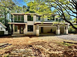 5304 Collingswood Dr, Raleigh, NC 27609