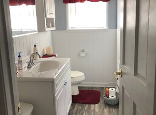 78 Walnut St, Mount Lookout, WV 26678