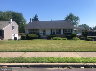 205 Overlook Ave, Willow Grove, PA 19090