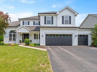 0S587 Grengs Ln, Geneva, IL 60134