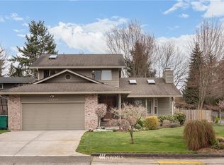 32930 6th Ave SW, Federal Way, WA 98023