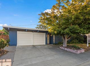 5652 Greenridge Rd, Castro Valley, CA 94552