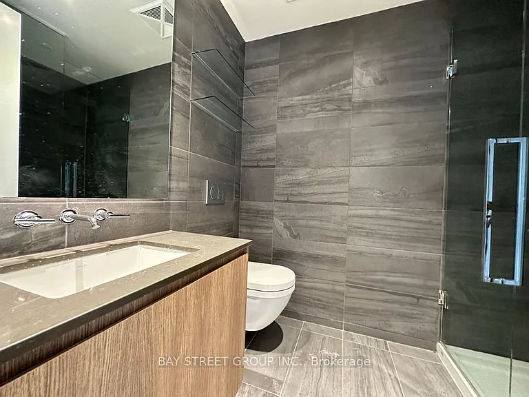 81 Wellesley St E #1408 — Photo 9