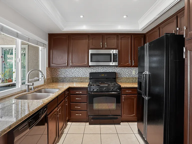 33 La Cascada — Photo 25