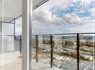1401 Hunter St #1805, North Vancouver, BC