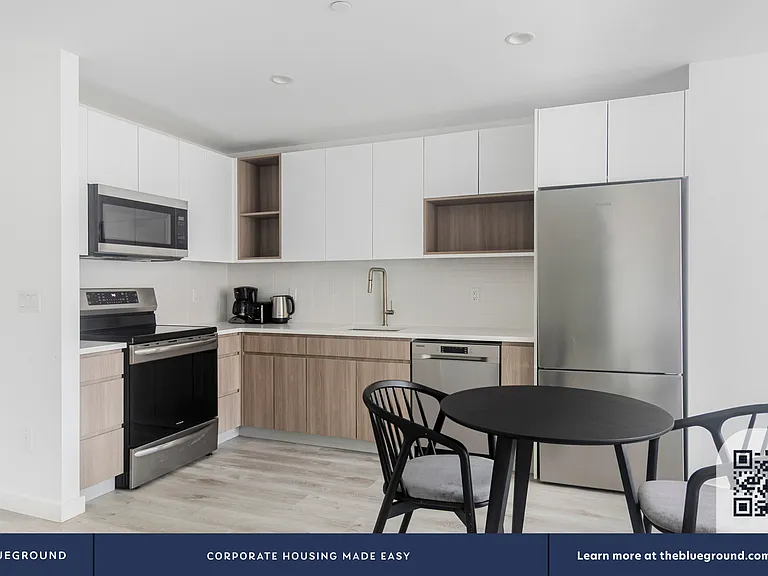 77 Commercial St #443 — Photo 10