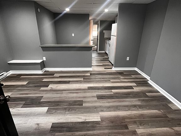 5th image of 4404 Vine St #1