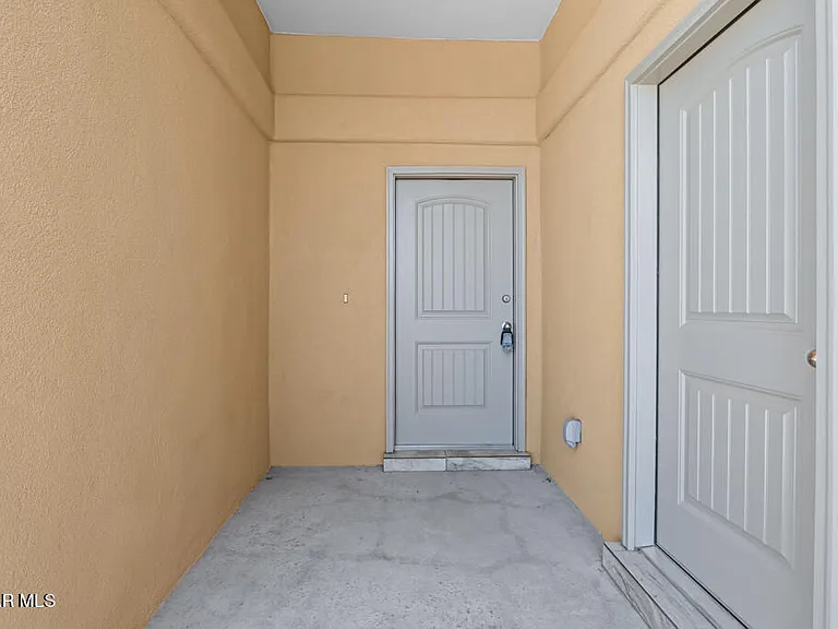 806 Hc Gilbert Minjares Dr #A — Photo 2