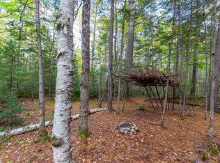 155 Locke Falls Rd, Wonalancet, NH 03897