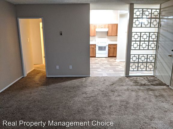 4th image of 3554 Del Amo Blvd APT B