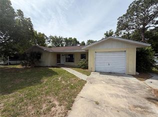 457 Water Rd, Ocala, FL 34472