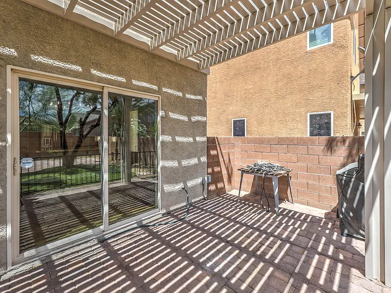 10037 Willowbrook Pond Rd — Photo 24