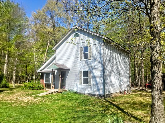 2nd image of 1074 S Roscoe Ln