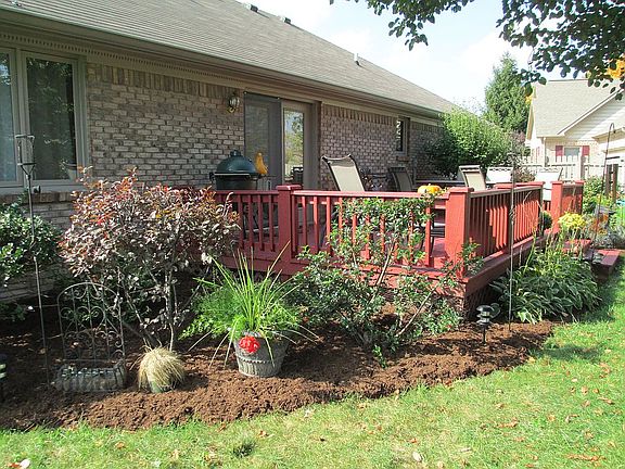 5th image of 1073 Redwood Dr