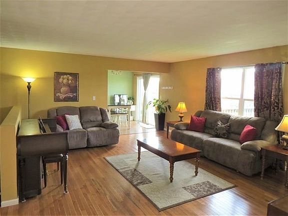 2nd image of 639 Lanae Way
