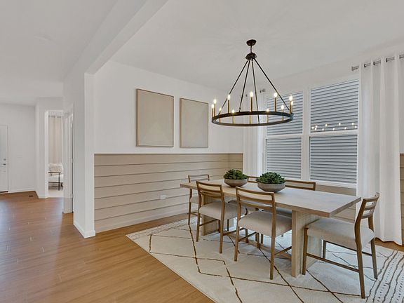 Formal Dining Room, Perfect for Entertaining