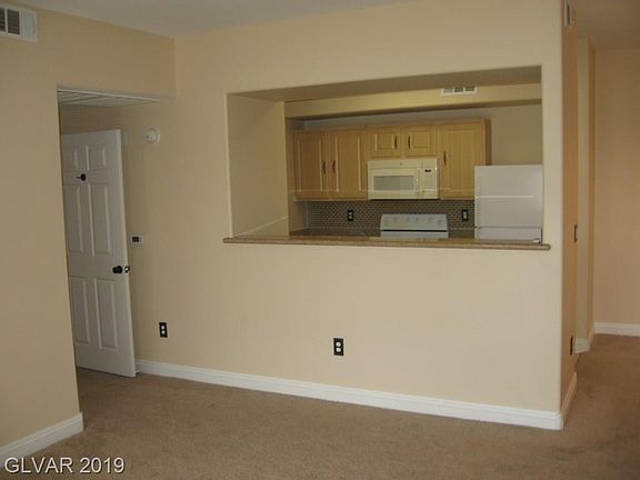 4th image of 8000 W Badura Ave #1119