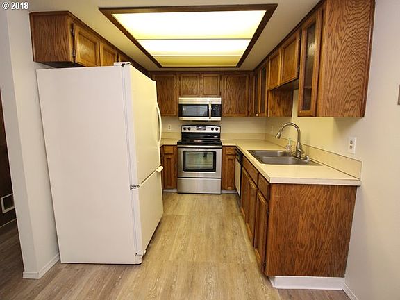 4th image of 7101 NE 43rd St