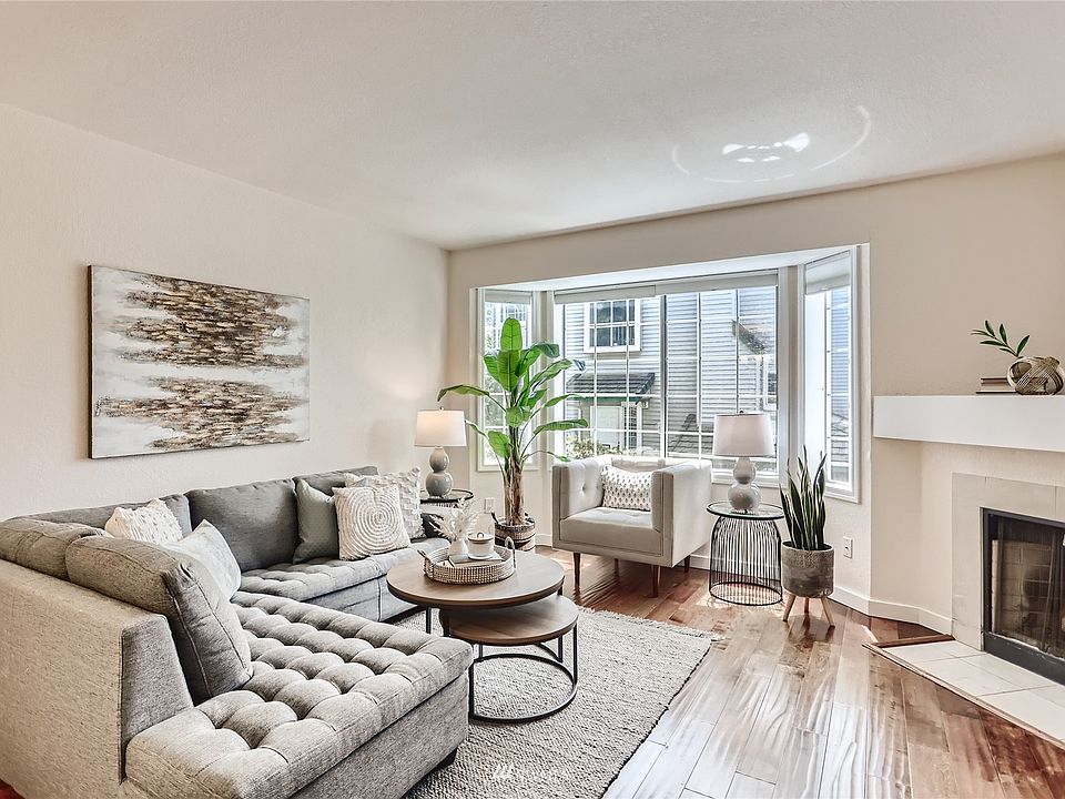 1st image of 778 122nd Ave NE #3