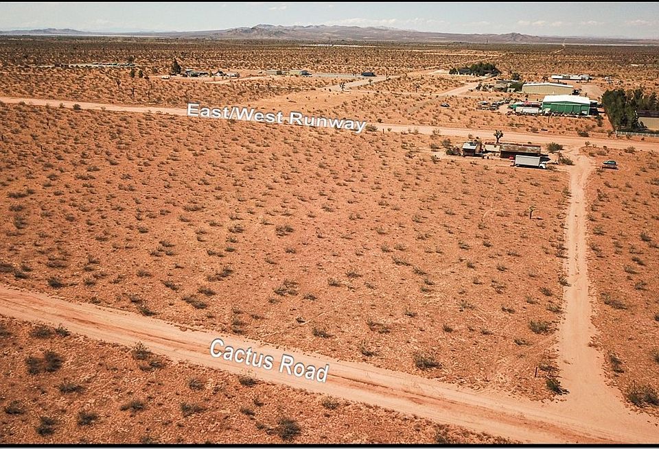 2nd image of 8746 Cactus Rd