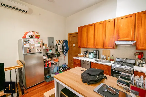 Rented by Highline Residential | media 7