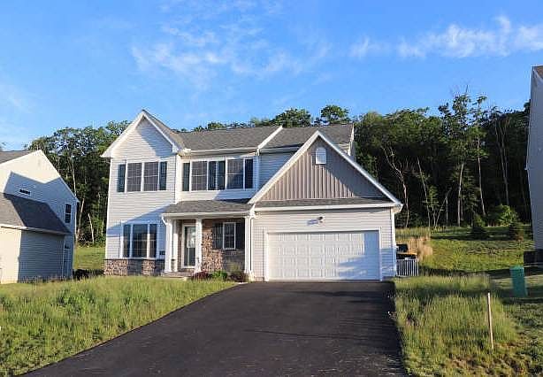 1st image of 318 Long Run Rd