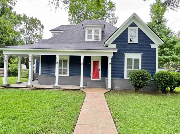 1379 Bruce St, Conway, AR 72034