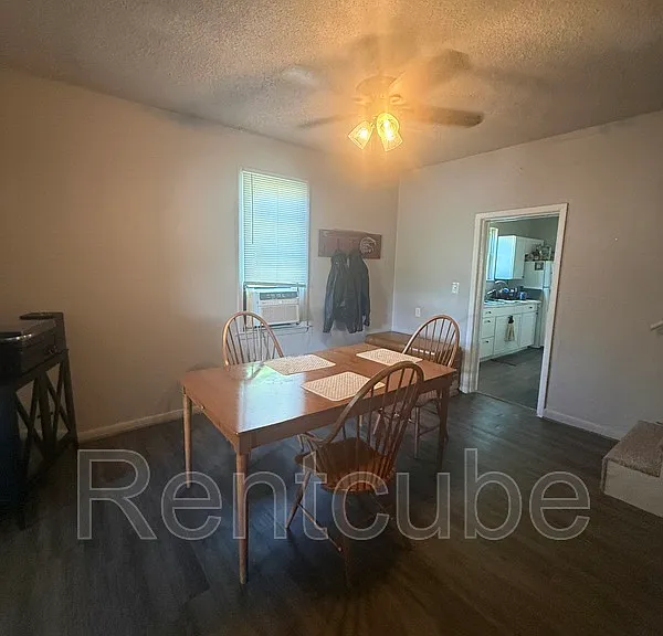 232 Cardiff St — Photo 4