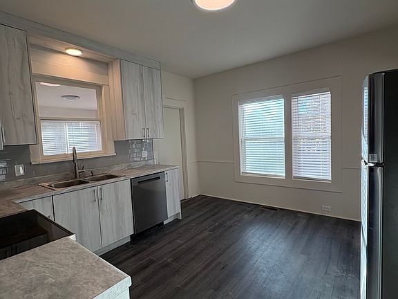 3rd image of 23330 104th Ave SE #1