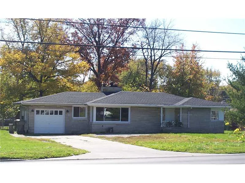 2825 W 30th St photo 1