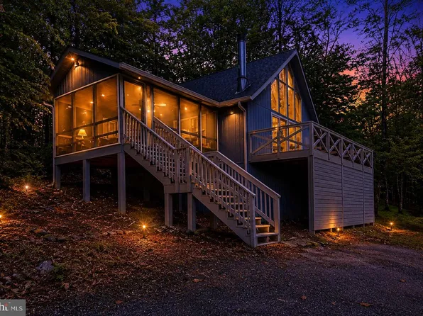 578 Walden Rd, Hedgesville, WV 25427