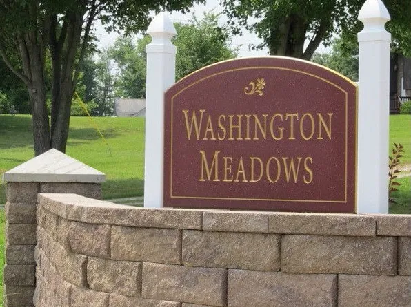 490 Washington Meadows Dr, Washington, WV 26181