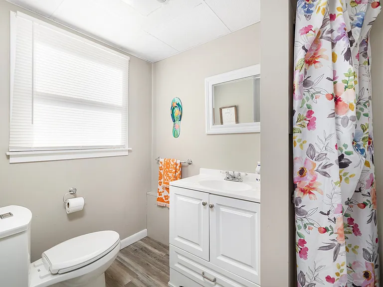 28 Angell Rd #A — Photo 6