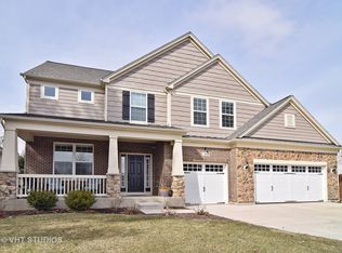 394 N Ridgeland Ave, Elmhurst, IL 60126