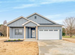 1856 County Line Rd, Kings Mountain, NC 28086