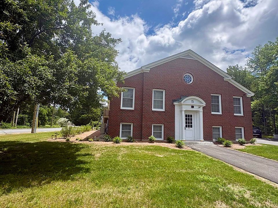 1st image of 15 Mountain Rd #203