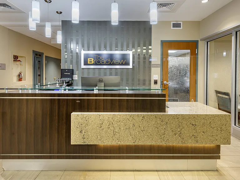Broadview Apartments — Photo 9